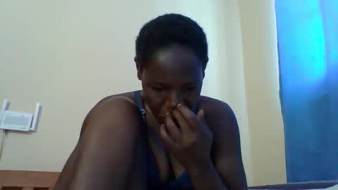 Snapshot of blacksexygal chatting on 05/12/26, 08:11 SARAH online show from 05/12/26, 08:11