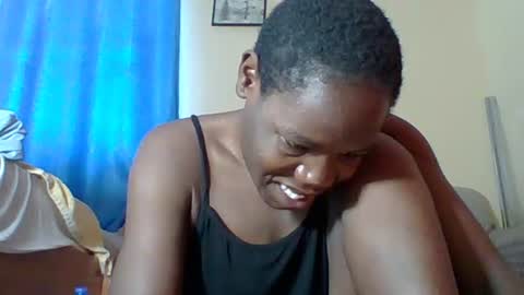 Snapshot of blacksexygal chatting on 07/01/26, 06:15 SARAH online show from 07/01/26, 06:15