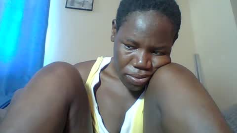 Snapshot of blacksexygal chatting on 07/25/26, 07:50 SARAH online show from 07/25/26, 07:50