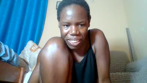 Snapshot of blacksexygal chatting on 07/28/26, 08:01 SARAH online show from 07/28/26, 08:01