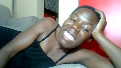 Snapshot of blacksexygal chatting on 07/28/26, 09:14 SARAH online show from 07/28/26, 09:14