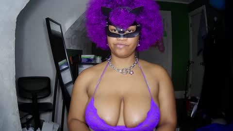 Queen Siren online show from 12/06/24, 04:14