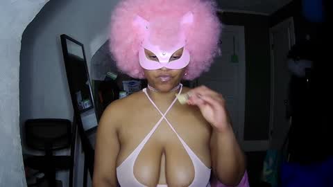 Queen Siren online show from 12/15/24, 10:07