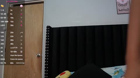 Tifffany bllom online show from 07/08/26, 03:00