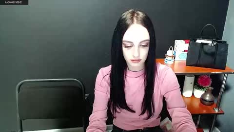 Ivy online show from 12/24/24, 05:34