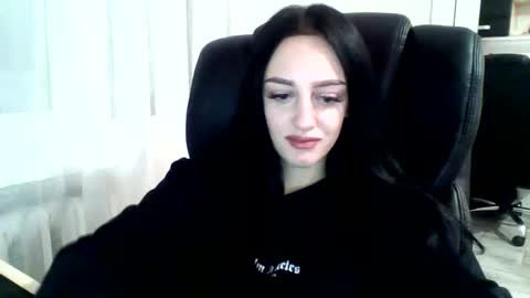 Ivy online show from 01/26/25, 04:09