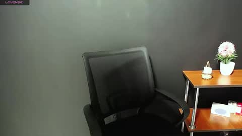 Ivy online show from 03/01/25, 12:34