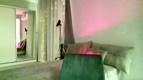 Ivy online show from 10/02/25, 11:39