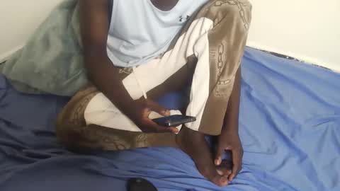 blackzilian_5 online show from 04/26/26, 10:46