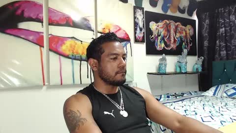 Snapshot of blade_foxx chatting on 12/20/24, 04:14 Richard online show from 12/20/24, 04:14