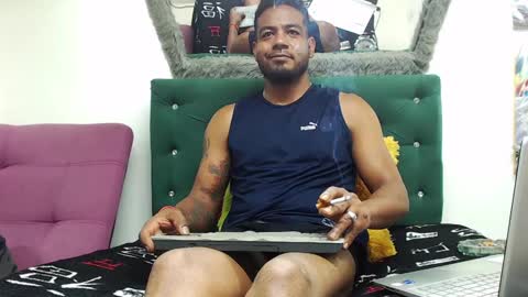 Snapshot of blade_foxx chatting on 12/28/24, 05:12 Richard online show from 12/28/24, 05:12