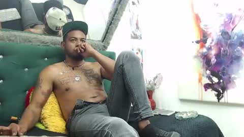 Snapshot of blade_foxx chatting on 01/06/25, 12:05 Richard online show from 01/06/25, 12:05