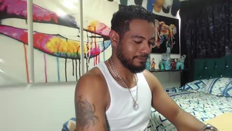 Snapshot of blade_foxx chatting on 01/12/25, 02:41 Richard online show from 01/12/25, 02:41