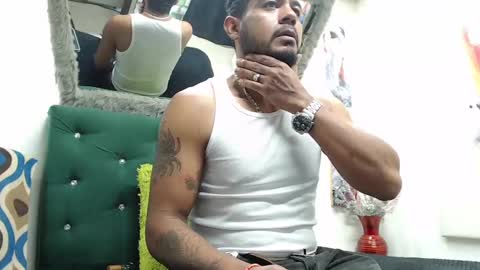 Snapshot of blade_foxx chatting on 01/15/25, 05:08 Richard online show from 01/15/25, 05:08