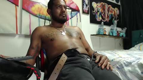 Snapshot of blade_foxx chatting on 01/16/25, 07:17 Richard online show from 01/16/25, 07:17