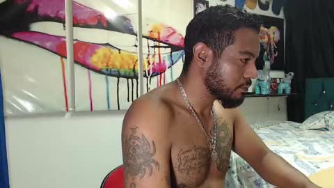 Snapshot of blade_foxx chatting on 01/18/25, 08:41 Richard online show from 01/18/25, 08:41