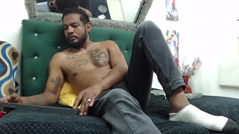 Snapshot of blade_foxx chatting on 01/24/25, 12:42 Richard online show from 01/24/25, 12:42