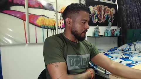 Snapshot of blade_foxx chatting on 01/31/25, 02:28 Richard online show from 01/31/25, 02:28