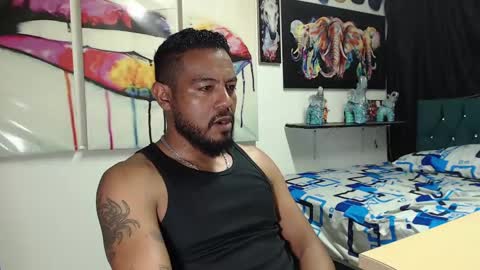 Snapshot of blade_foxx chatting on 02/03/25, 02:03 Richard online show from 02/03/25, 02:03