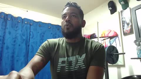 Snapshot of blade_foxx chatting on 03/12/25, 07:13 Richard online show from 03/12/25, 07:13