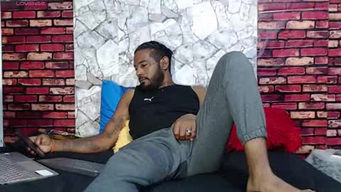 Snapshot of blade_foxx chatting on 02/10/26, 02:48 Richard online show from 02/10/26, 02:48