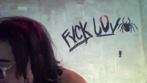 Snapshot of blade_sensual chatting on 12/16/25, 05:29 blade_sensual online show from 12/16/25, 05:29