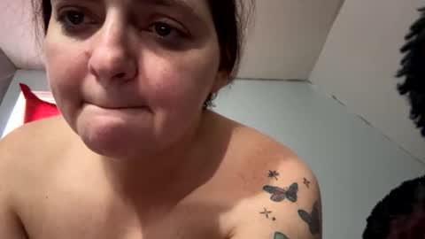 Snapshot of blah061 chatting on 02/21/26, 03:35 blah061 online show from 02/21/26, 03:35