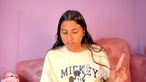 Snapshot of blaiirwall chatting on 01/15/26, 12:21 BlairWall online show from 01/15/26, 12:21