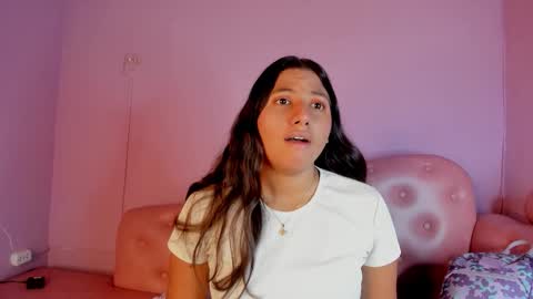 Snapshot of blaiirwall chatting on 02/08/26, 01:03 BlairWall online show from 02/08/26, 01:03