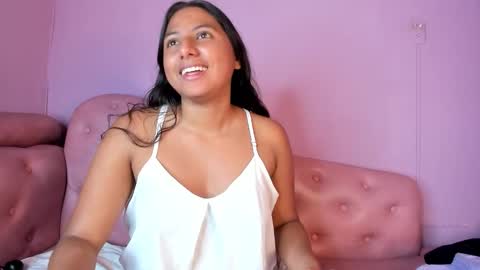 Snapshot of blaiirwall chatting on 02/11/26, 12:54 BlairWall online show from 02/11/26, 12:54