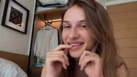 Blair online show from 09/12/25, 04:01