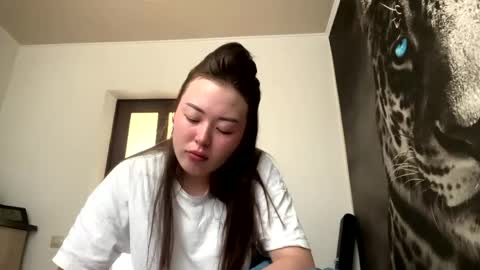 Hana  online show from 06/07/26, 04:27
