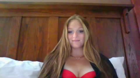 Snapshot of blairmorgan chatting on 05/11/26, 10:40 blairmorgan online show from 05/11/26, 10:40