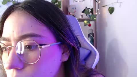   online show from 02/10/25, 12:18