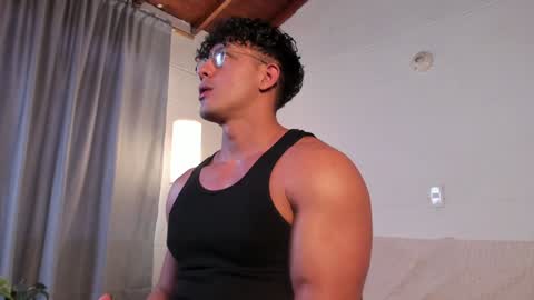 Snapshot of blake_levi chatting on 12/08/24, 08:04 Blake Levi Independent Model online show from 12/08/24, 08:04