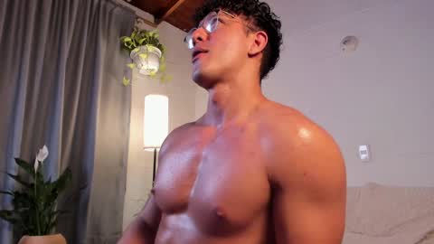 Snapshot of blake_levi chatting on 01/09/25, 05:44 Blake Levi Independent Model online show from 01/09/25, 05:44