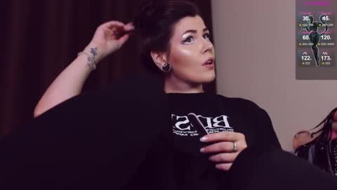 Britney online show from 02/13/25, 04:17