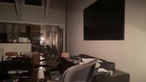 Snapshot of blake_strong chatting on 12/18/25, 09:59 blake_strong online show from 12/18/25, 09:59