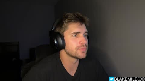 Snapshot of blakemiles2 chatting on 05/21/26, 02:29 Blake Miles online show from 05/21/26, 02:29