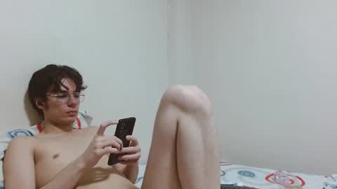 Snapshot of blakeshatter chatting on 12/03/24, 12:46 blakeshatter online show from 12/03/24, 12:46