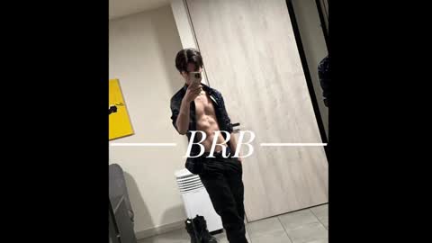 Snapshot of blakeshatter chatting on 12/06/24, 02:24 blakeshatter online show from 12/06/24, 02:24