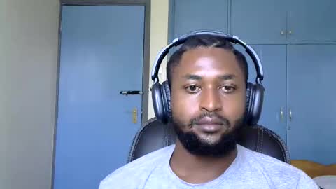 blakmoufaka online show from 10/16/25, 06:25