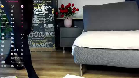 Snapshot of blakmy chatting on 02/16/25, 07:37 blakmy online show from 02/16/25, 07:37