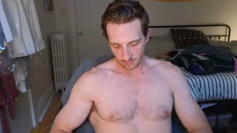Snapshot of blastoise234 chatting on 07/10/26, 01:25 DickRex21 online show from 07/10/26, 01:25