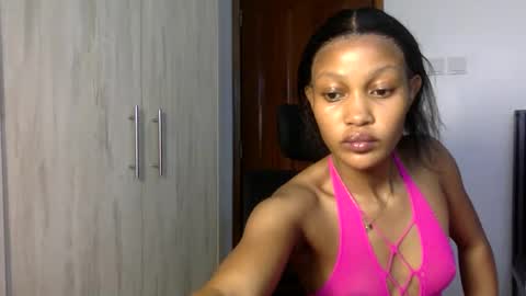 Hot ronn online show from 04/07/26, 03:56