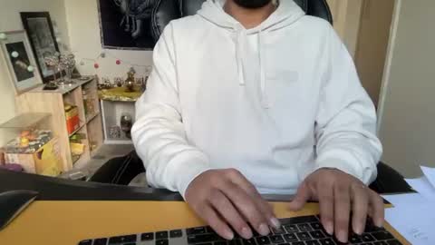 bleakshado online show from 06/08/26, 01:28