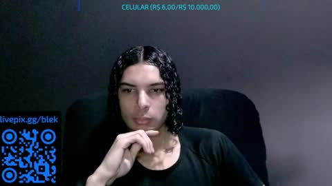 Snapshot of blek00x chatting on 05/15/26, 06:37 blek00x online show from 05/15/26, 06:37