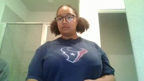 BLESSICA  EDDIE LOVE online show from 04/22/26, 06:16