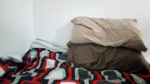 Snapshot of bliinkky3675 chatting on 01/01/25, 04:18 Banana boy blinky online show from 01/01/25, 04:18