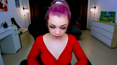 Nicole online show from 12/30/24, 11:59